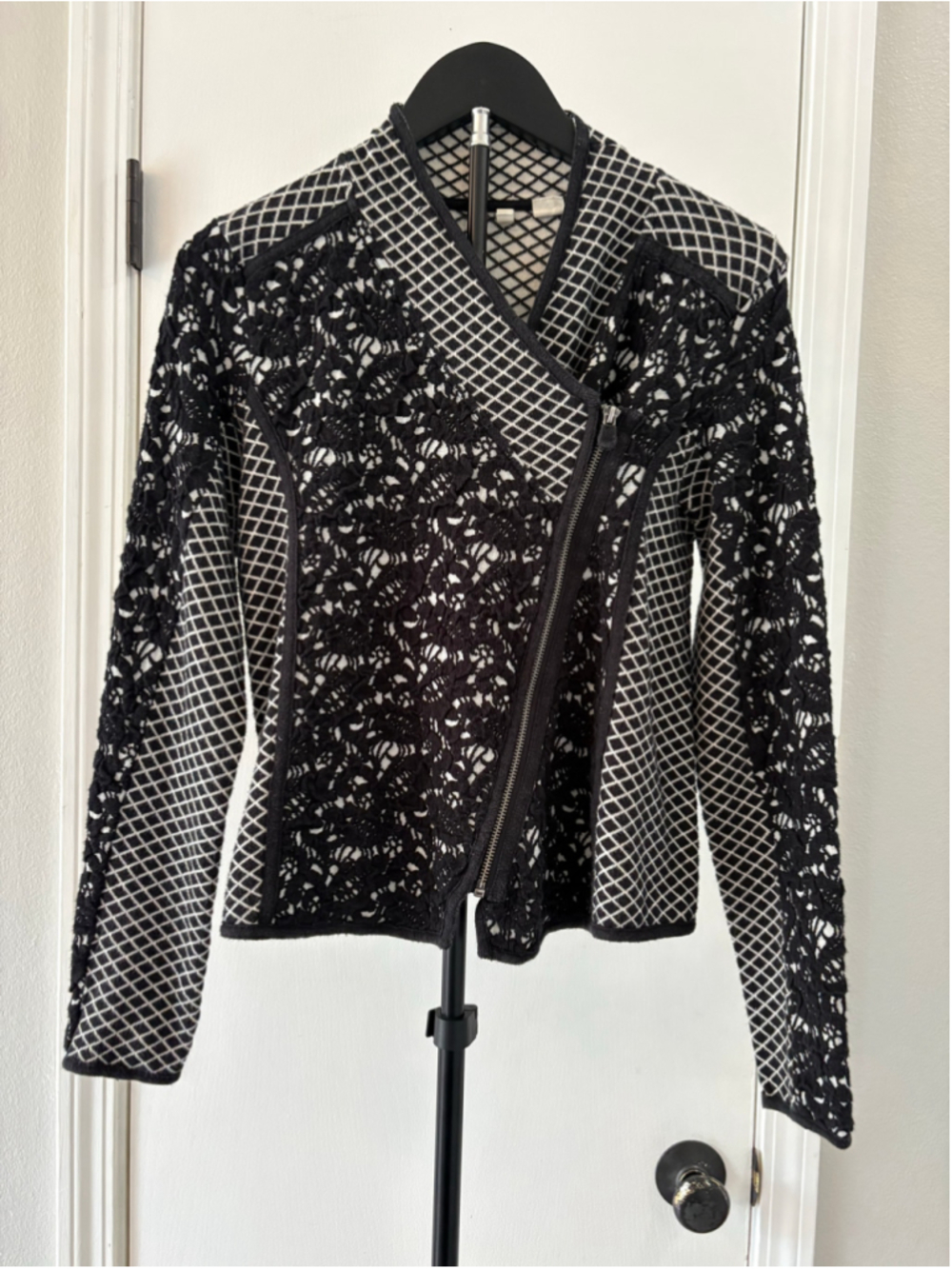 Anthropologie MOTH Jacquard Lace Moto Jacket Sweater Black White Size SP